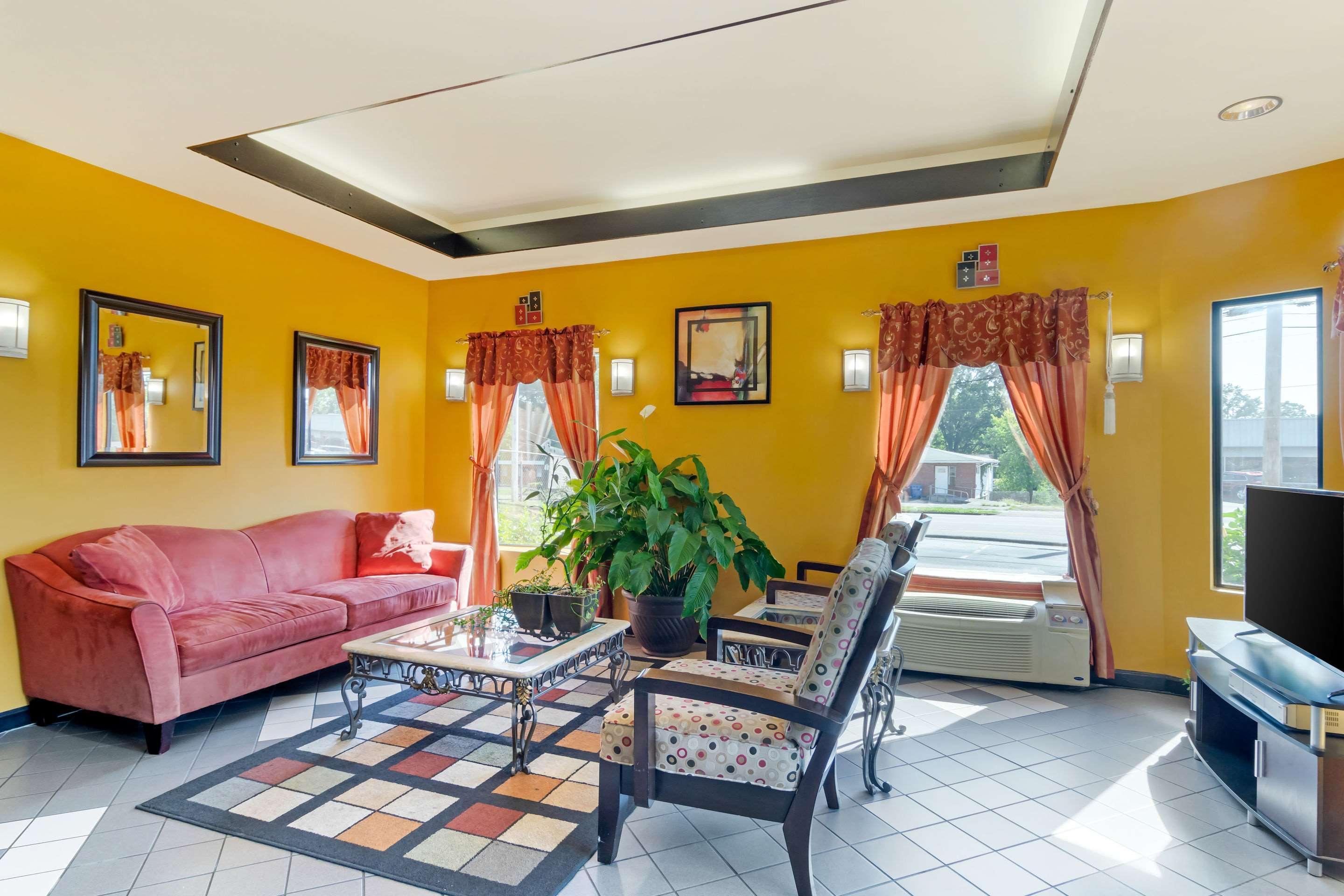 Econo Lodge Inn & Suites Fort Oglethorpe Extérieur photo
