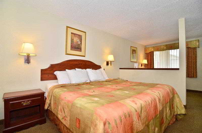 Econo Lodge Inn & Suites Fort Oglethorpe Extérieur photo