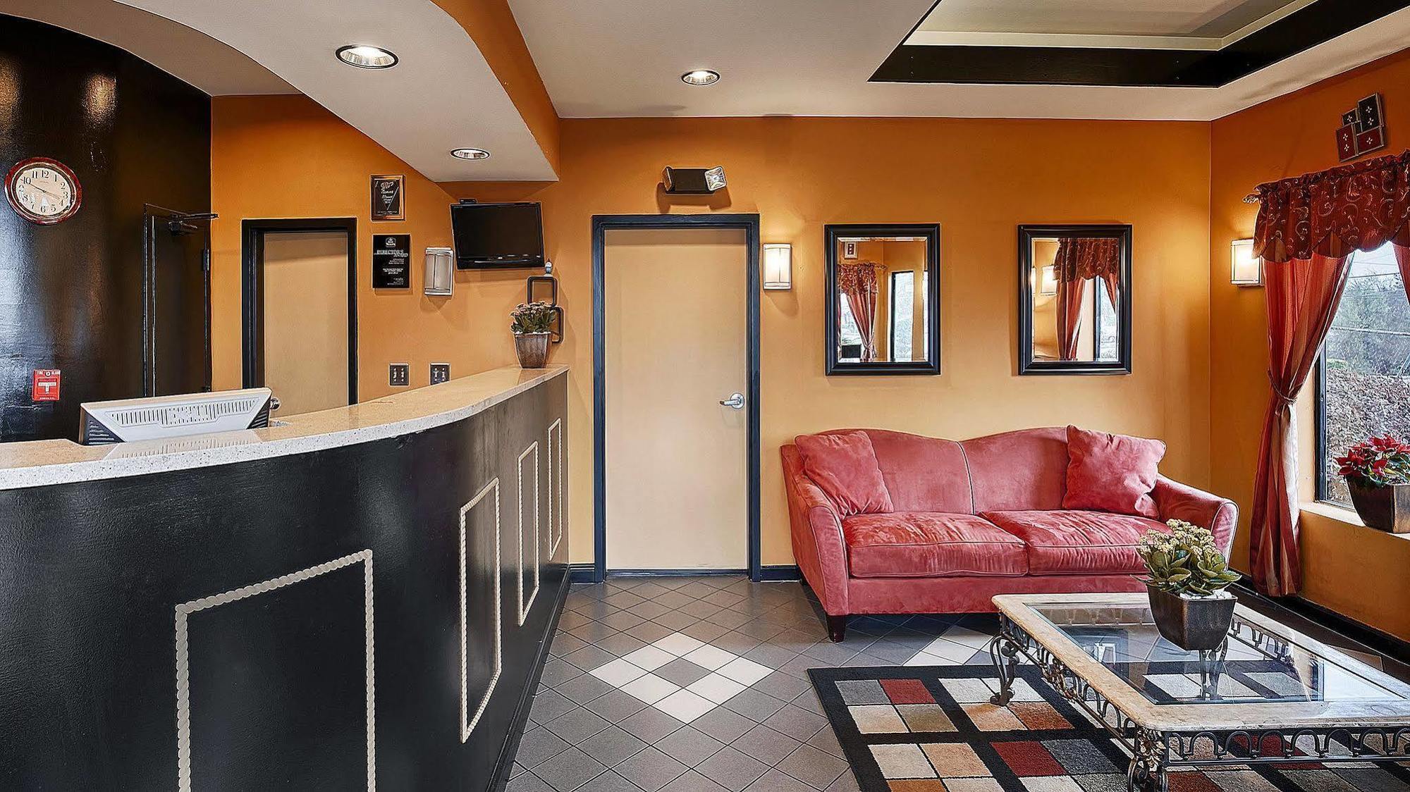 Econo Lodge Inn & Suites Fort Oglethorpe Extérieur photo