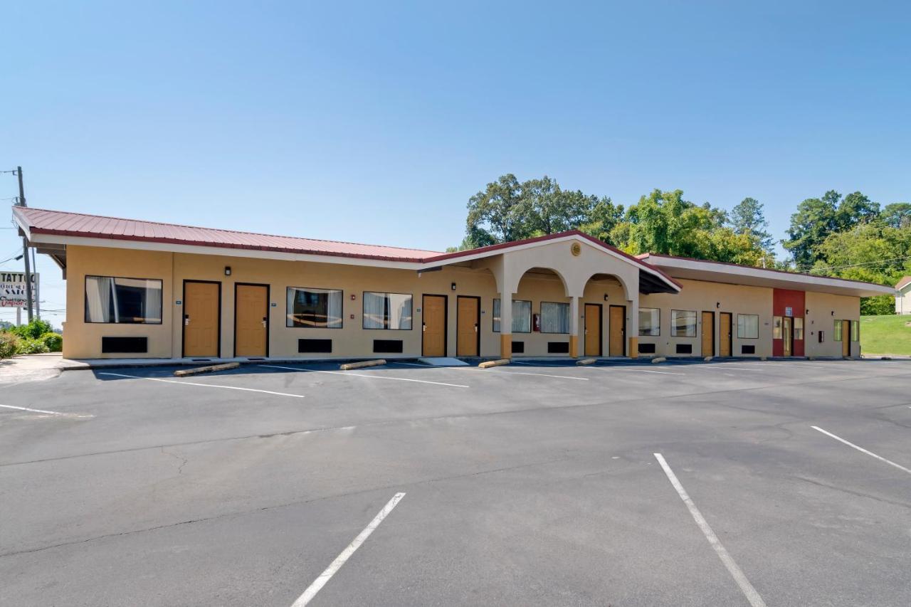 Econo Lodge Inn & Suites Fort Oglethorpe Extérieur photo